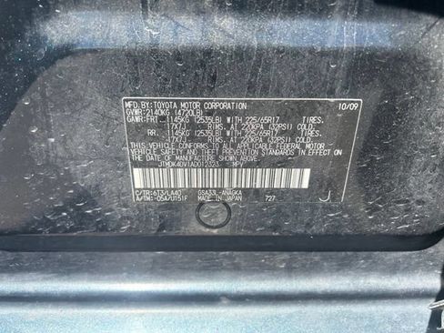 Used 2010 Toyota RAV4 Limited AWD/4WD image 9