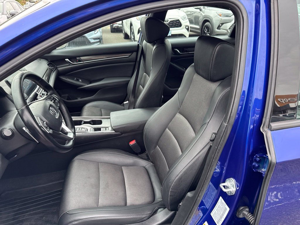 Used 2021 Honda Accord Sport image 4