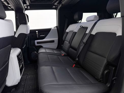 Used 2025 GMC Hummer EV 3X AWD/4WD image 28