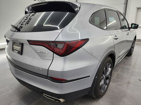 Used 2022 Acura MDX A-Spec image 5