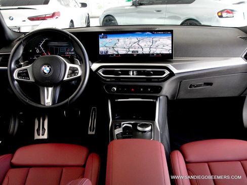 Used 2023 BMW 330i Sedan w/ M Sport Package RWD image 18