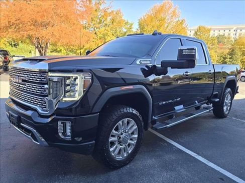 Used 2021 GMC Sierra 3500 Denali w/ Denali Ultimate Package image 30