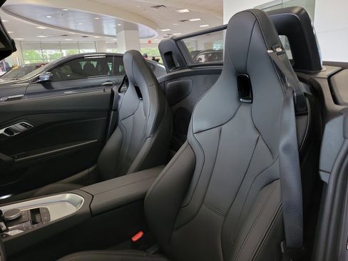 Used 2026 BMW Z4 M40i w/ Premium Package RWD image 15
