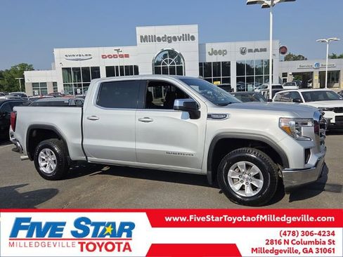 Used 2019 GMC Sierra 1500 SLE w/ SLE Value Package AWD/4WD image 1