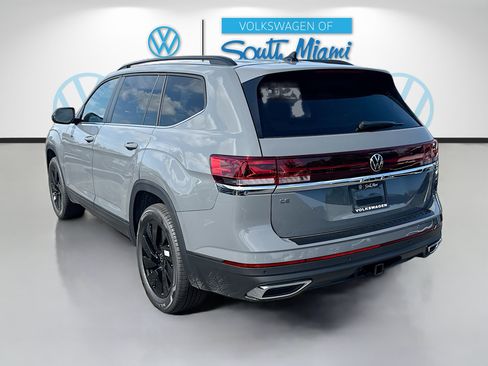 New 2026 Volkswagen Atlas SE FWD image 5