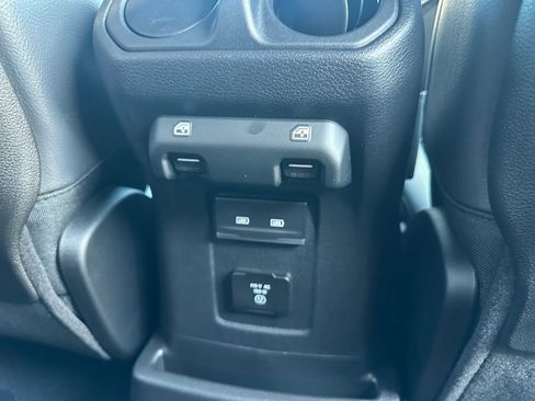 New 2025 Jeep Wrangler Unlimited Sahara AWD/4WD image 16