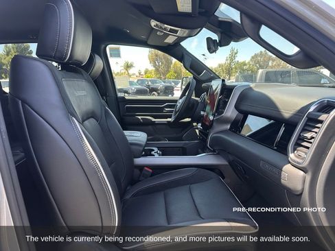 Used 2025 RAM 1500 Laramie w/ Advanced Safety Group II AWD/4WD image 13