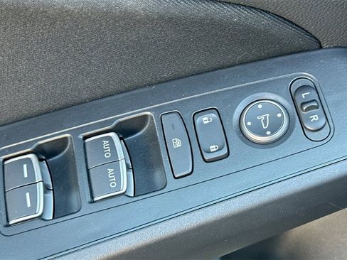 Certified 2025 Honda Civic LX image 12