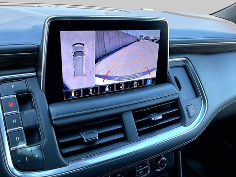 Used 2021 Chevrolet Tahoe LT w/ Luxury Package RWD image 29