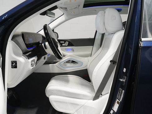 New 2026 Mercedes-Benz Maybach GLS 600 Maybach GLS 600 image 14