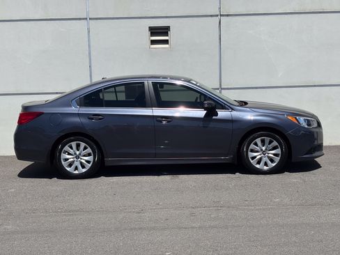 Used 2015 Subaru Legacy 2.5i Premium AWD/4WD image 2