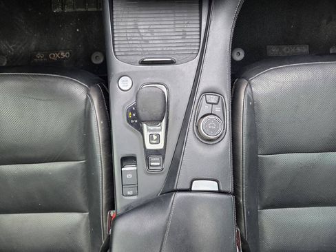 Used 2019 INFINITI QX50 Essential w/ Premium Heat Package FWD image 35