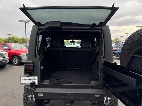 Used 2015 Jeep Wrangler Unlimited Sport w/ Quick Order Package 24S AWD/4WD image 34