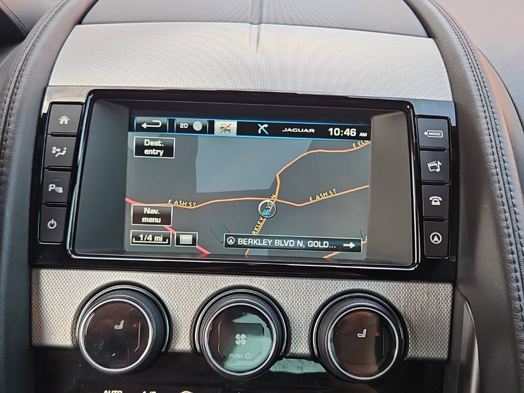 Used 2017 Jaguar F-TYPE Coupe RWD image 16