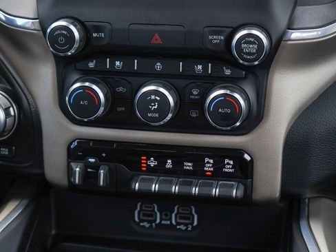 Used 2021 RAM 1500 Laramie image 16