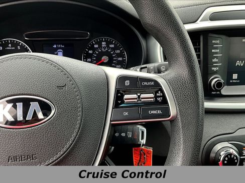 Used 2020 Kia Sorento L FWD image 12