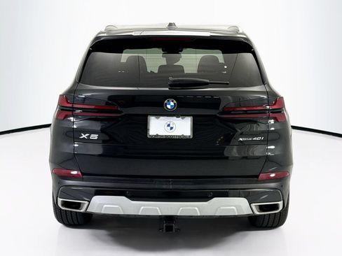 Used 2024 BMW X5 xDrive40i w/ Premium Package AWD/4WD image 6