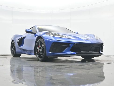 Used 2022 Chevrolet Corvette Stingray Premium Conv w/ Z51 Performance Package RWD image 33
