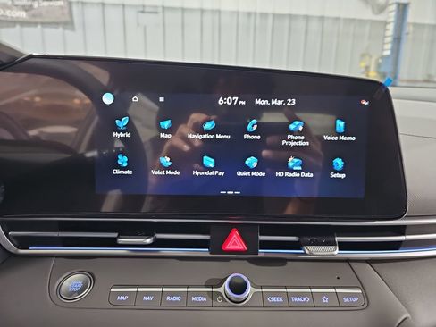 New 2026 Hyundai Elantra Sport FWD image 22
