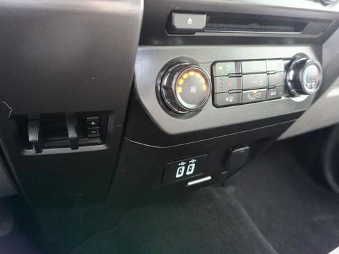 Used 2018 Ford F150 XLT w/ Equipment Group 302A Luxury image 21