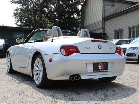 Used 2006 BMW Z4 3.0si RWD image 8