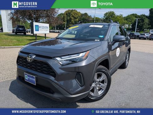 Used 2025 Toyota RAV4 XLE w/ Weather Package AWD/4WD image 1