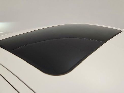 Used 2021 BMW 430i xDrive Coupe w/ M Sport Package image 10