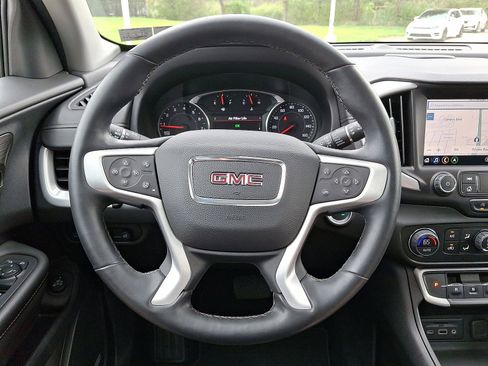 Used 2023 GMC Terrain SLT w/ Infotainment Package II AWD/4WD image 16