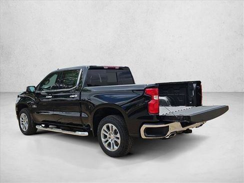 New 2026 Chevrolet Silverado 1500 LTZ w/ LTZ Premium Texas Edition AWD/4WD image 9