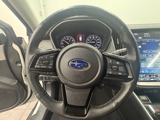 Used 2025 Subaru Outback Onyx Edition AWD/4WD image 22