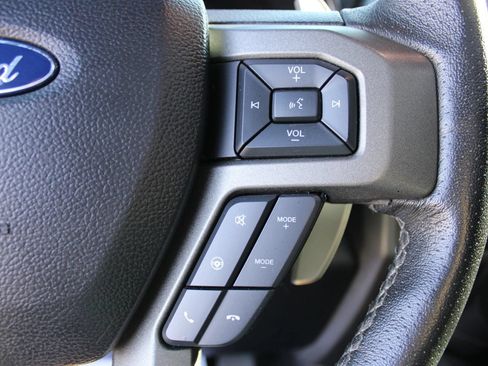 Used 2019 Ford F150 Raptor w/ Equipment Group 802A Luxury AWD/4WD image 31