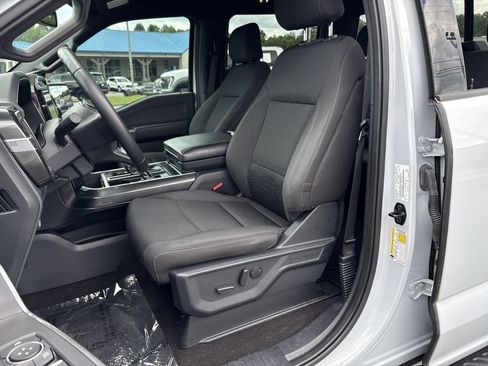 Used 2022 Ford F150 XLT w/ Equipment Group 302A High AWD/4WD image 16