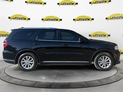 Certified 2024 Dodge Durango SXT w/ 3rd Row Seating Group image 6