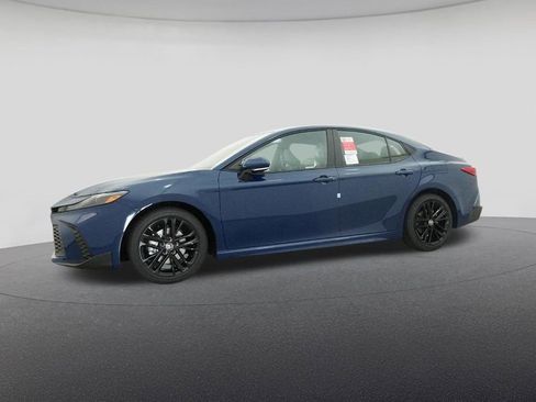 New 2026 Toyota Camry SE image 18
