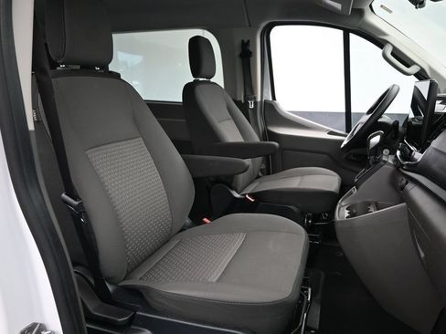 Used 2023 Ford Transit 350 XLT RWD image 22