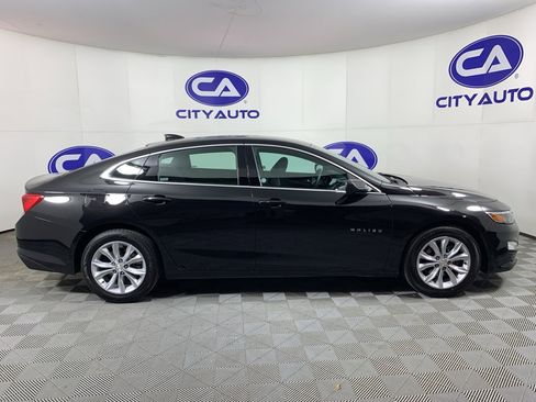 Used 2023 Chevrolet Malibu LT image 2