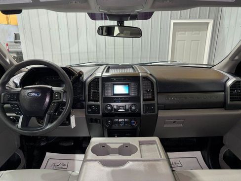 Used 2020 Ford F250 XL w/ Power Equipment Group AWD/4WD image 17