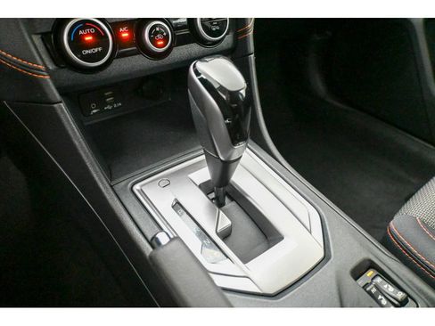 Used 2022 Subaru Crosstrek 2.0i Premium image 36