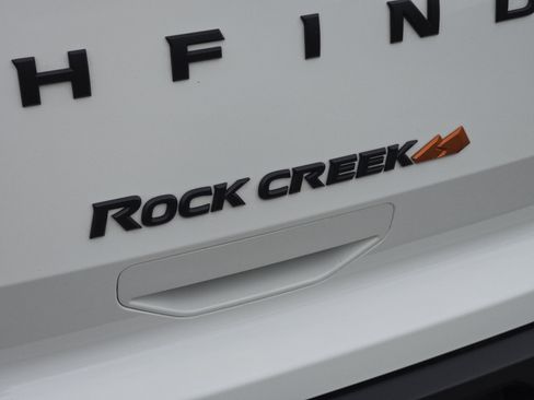Used 2025 Nissan Pathfinder Rock Creek AWD/4WD image 19