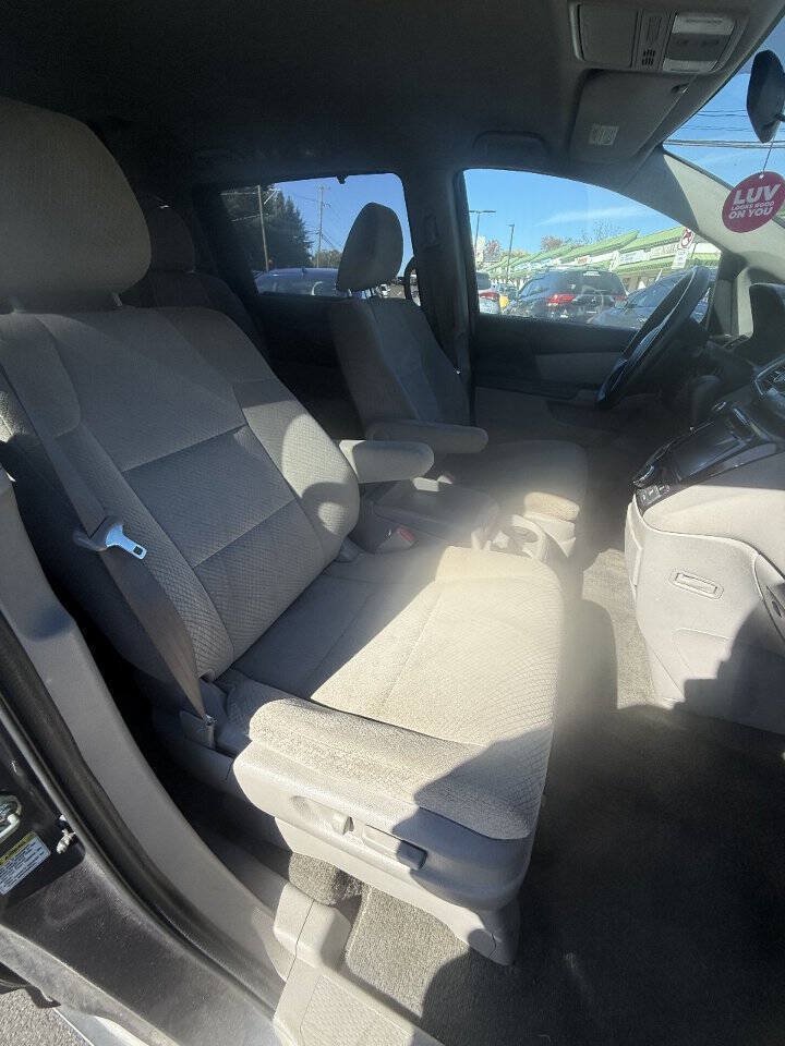 Used 2016 Honda Odyssey EX image 14