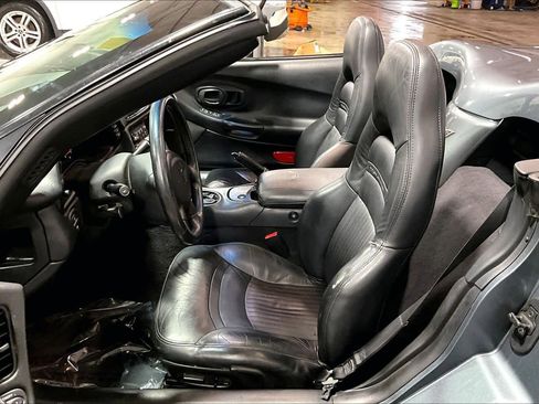 Used 2003 Chevrolet Corvette Convertible w/ Preferred Equipment Group1 RWD image 9