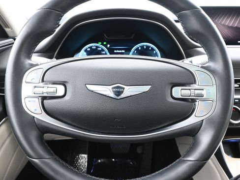 Used 2022 Genesis GV80 2.5T w/ Prestige Package 04 image 13