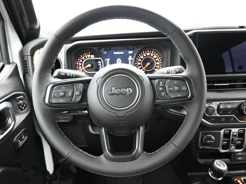 New 2026 Jeep Gladiator Sport AWD/4WD image 14