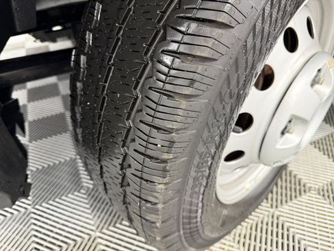 Used 2024 Ford Transit 250 Low Roof AWD w/ Exterior Upgrade Package image 24