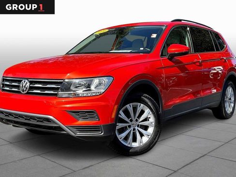 Used 2019 Volkswagen Tiguan SE w/ Panoramic Sunroof Package image 1