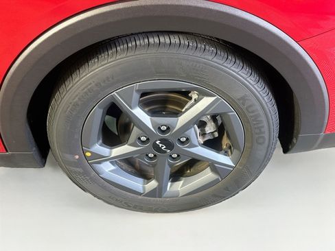 Used 2025 Kia K4 FWD image 11