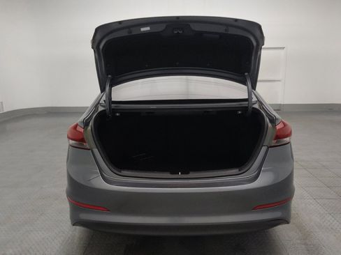 Used 2017 Hyundai Elantra SE image 29