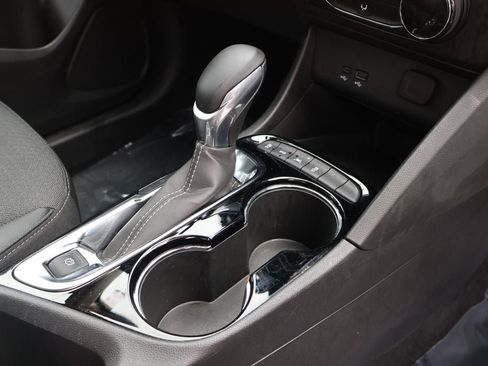 Used 2025 Buick Encore GX Preferred image 12