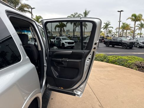 Used 2011 Nissan Armada SV RWD image 14