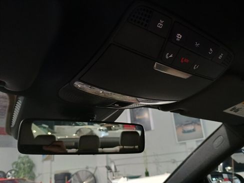Used 2017 Mercedes-Benz E 300 4MATIC image 28